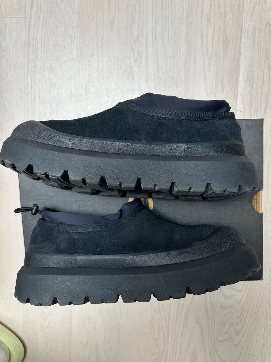 アグ UGG