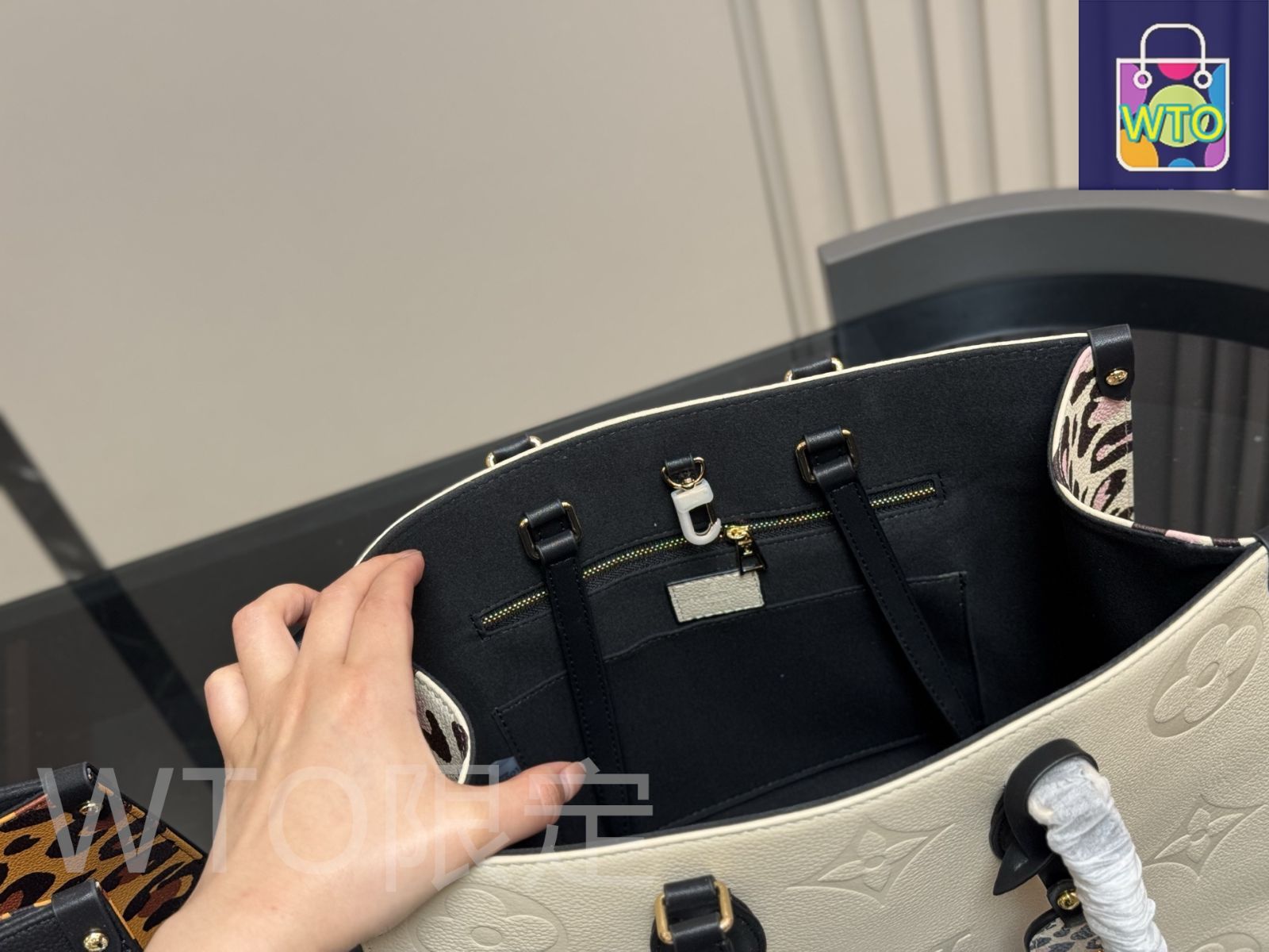 折りたたみボックス付き