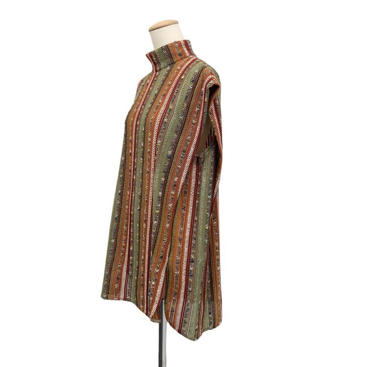 未使用品 Mame Kurogouchi マメクロゴウチ Raschel Stripe Jersey High Neck Top ラッセルストライプニットトップ ベスト 2 MM23SS-JS050 未使用品 Mame Kurogouchi マメクロゴウチ Raschel Stripe