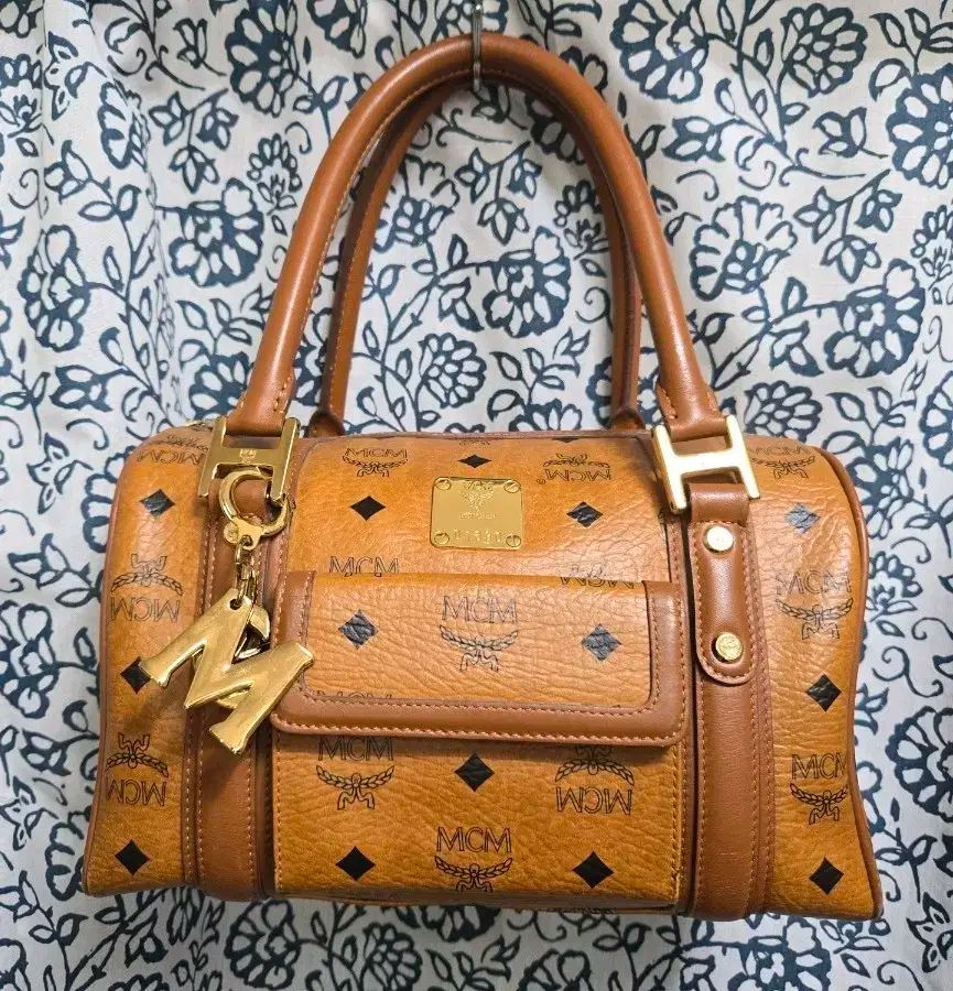 MCM ボストン バッグ - メルカリ