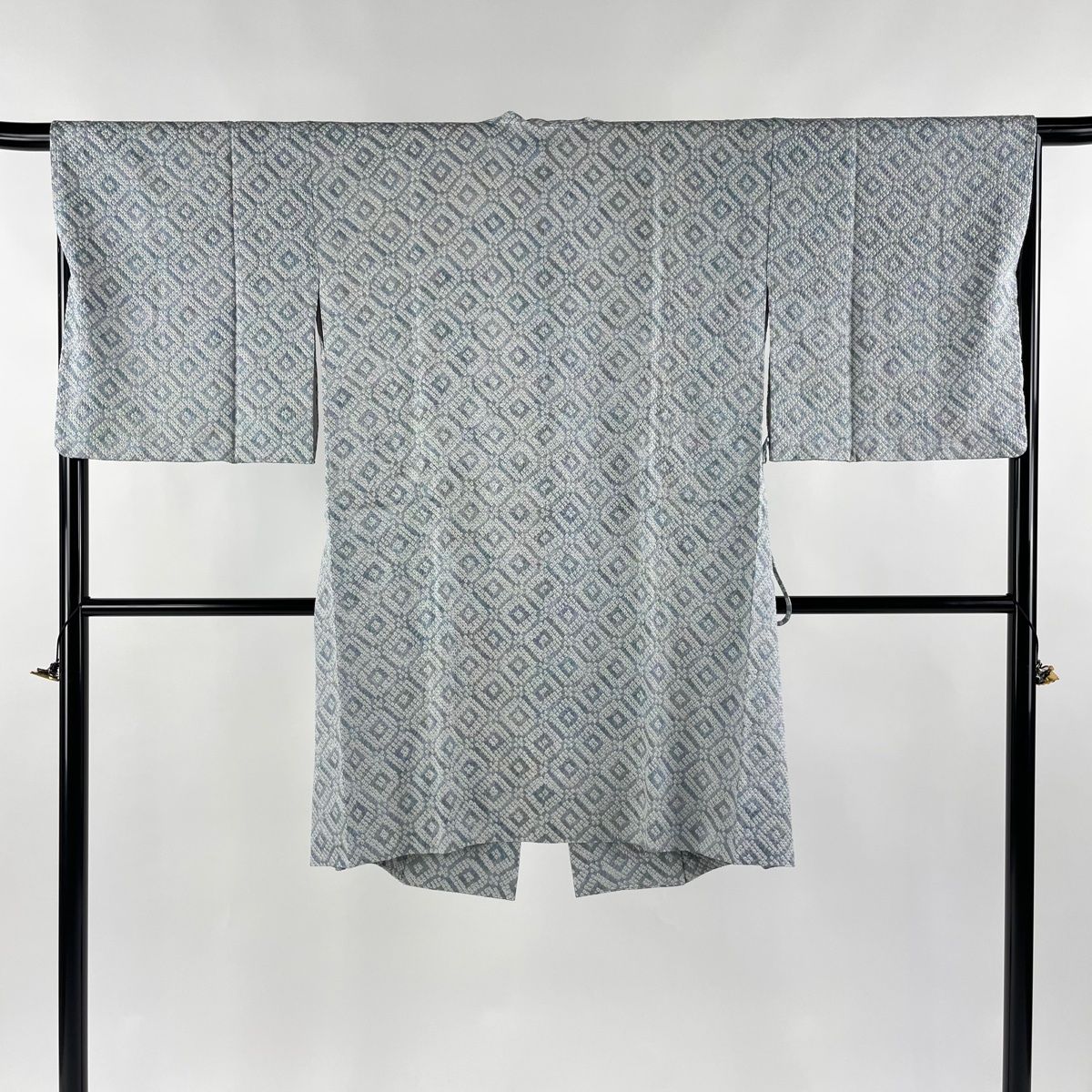 道中着 身丈100cm 裄丈65.5cm M 和装コート 幾何学 絞り ぼかし 青灰色 正絹