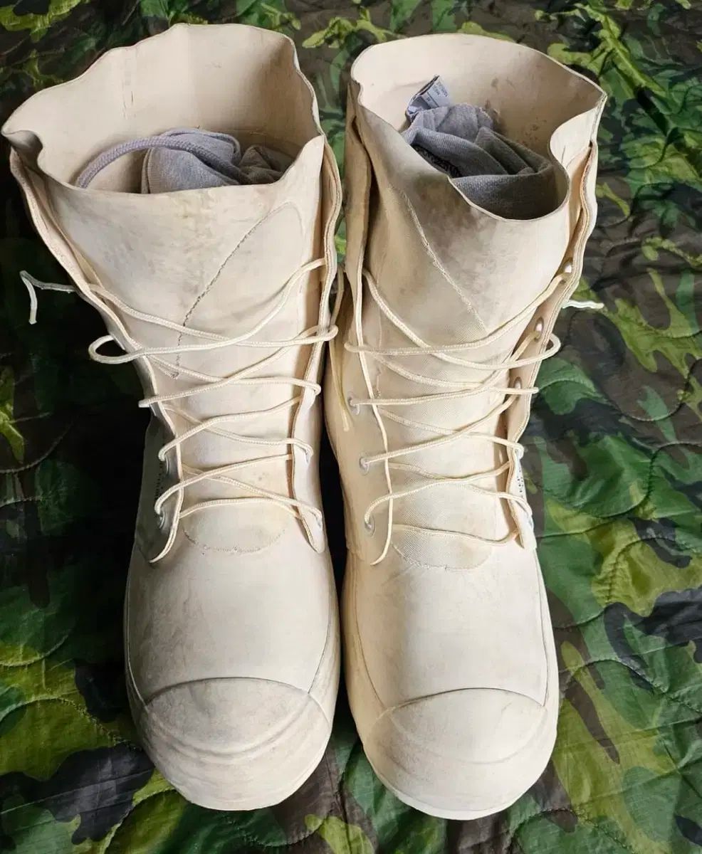 bunny boots Military Bunny Boots Extreme Cold Weather Vapor