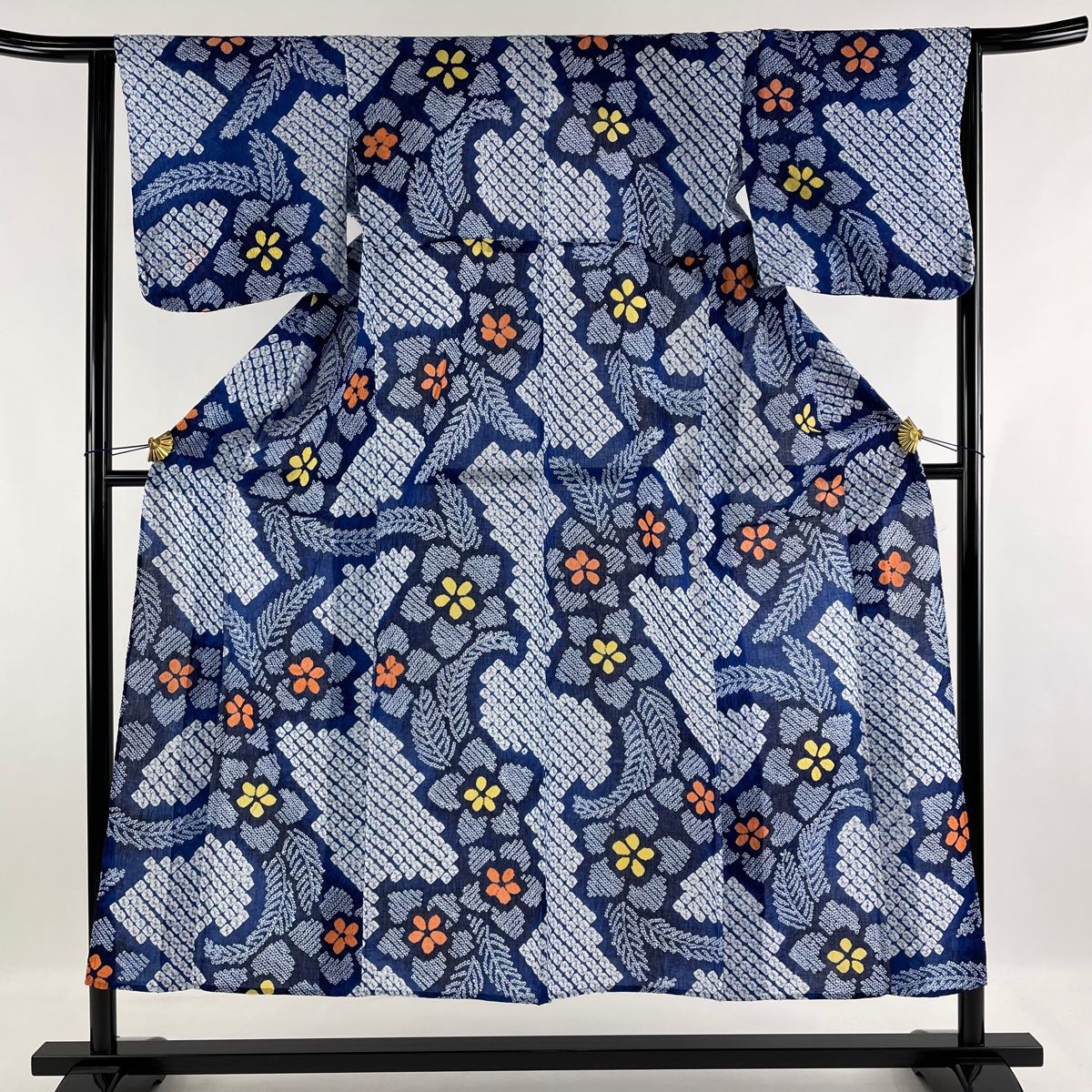 浴衣 名品 絞り浴衣 草花 藍色 身丈149cm 裄丈64.5cm M 綿 【中古】