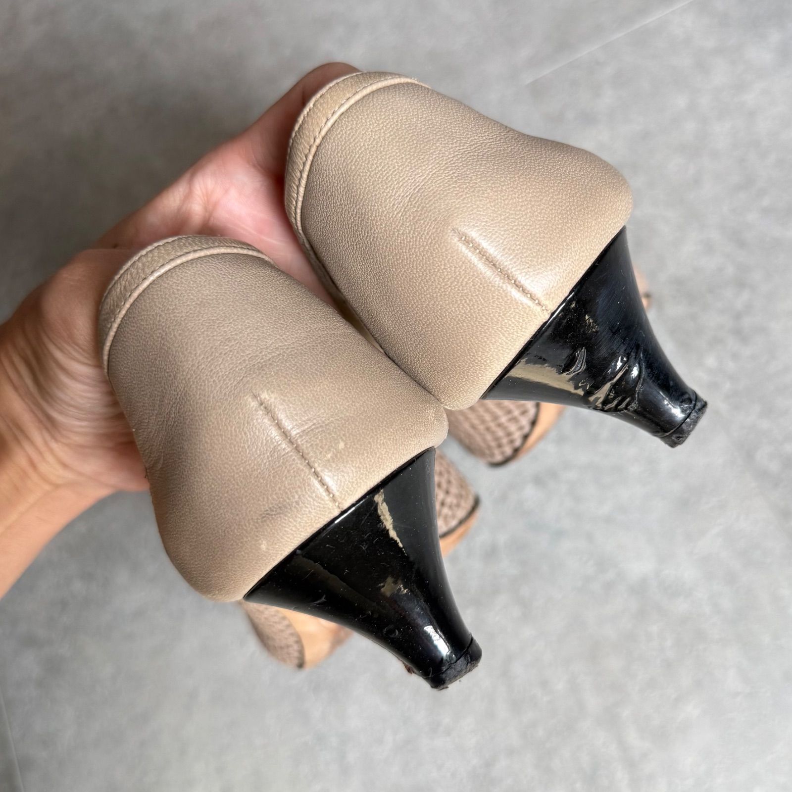 CHANEL【シャネル】ココマーク♡メッシュ モノトーン パンプス CHANEL シャネル メッシュパンプス ココマーク パール ベージュ