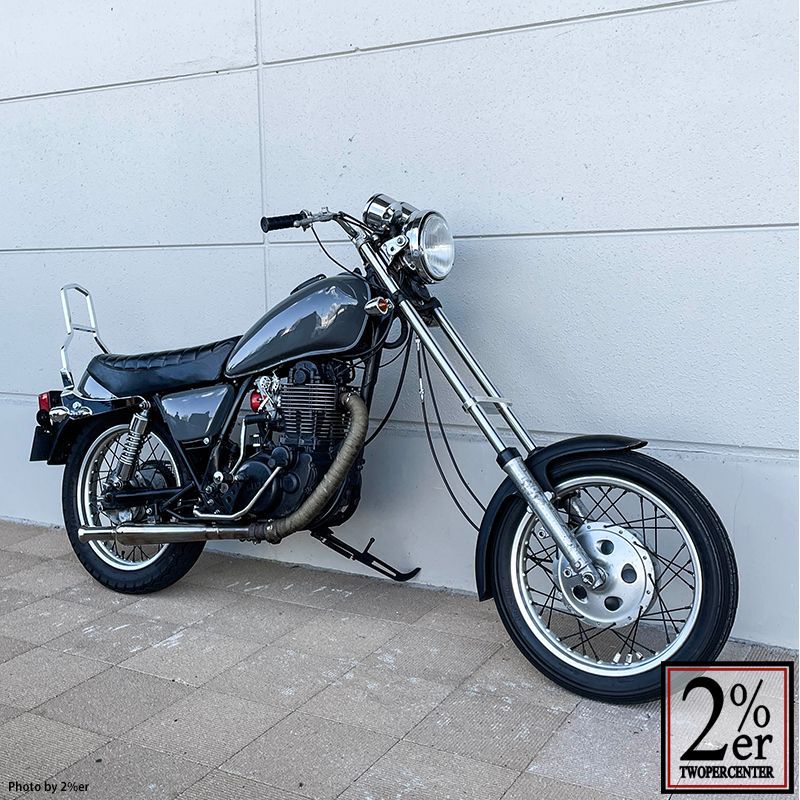 sr400 シート　k&h　eggs 　2％er 　ボバー　カフェ　チョッパ sr400 シート k&h eggs 2％er ボバー カフェ チョッパ SR400