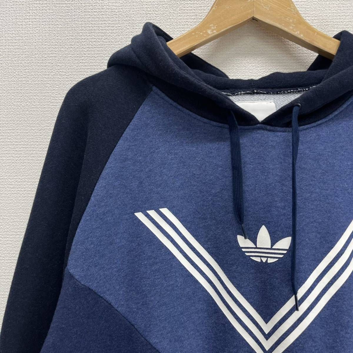 white mountaineering adidas コレクション パーカー