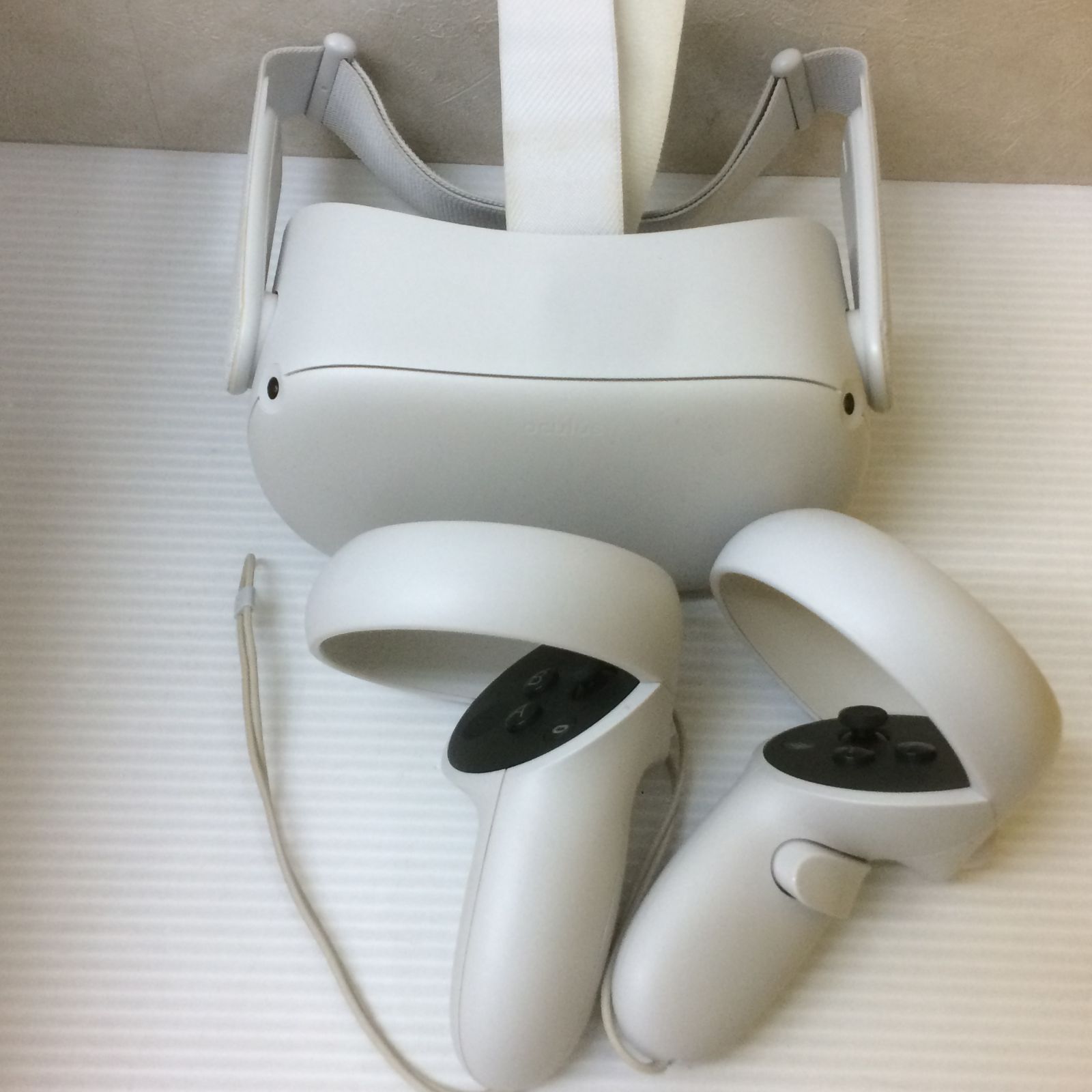 Quest 2 オールインワンVR ヘッドセット 256GB ※動作確認済み、欠品物