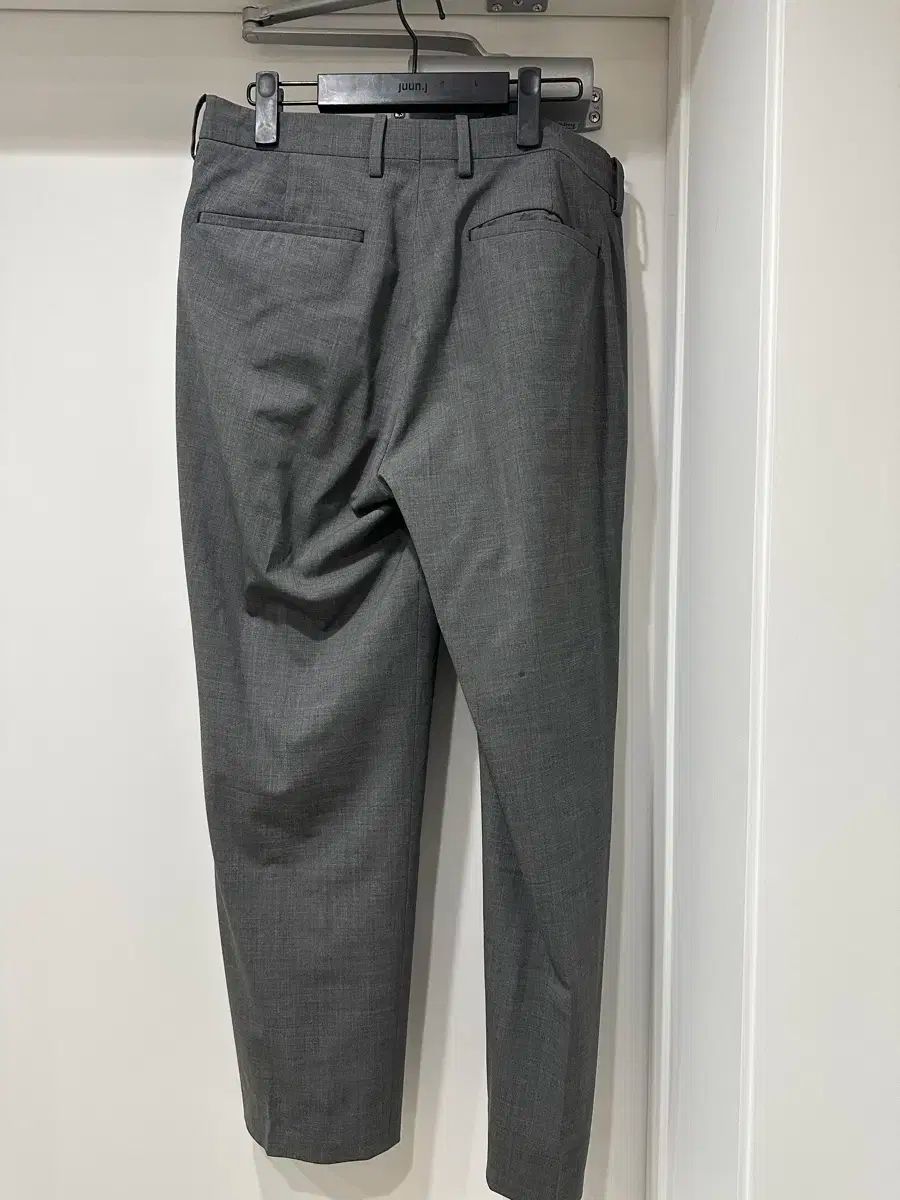 Theory グレー スラックス 31 size