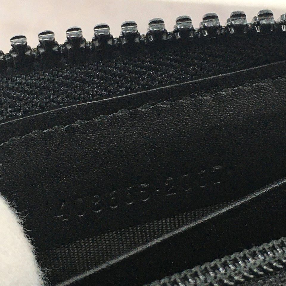 送料込み！ 未使用品 GUCCI ジップウォレット 408665 ブルームス  