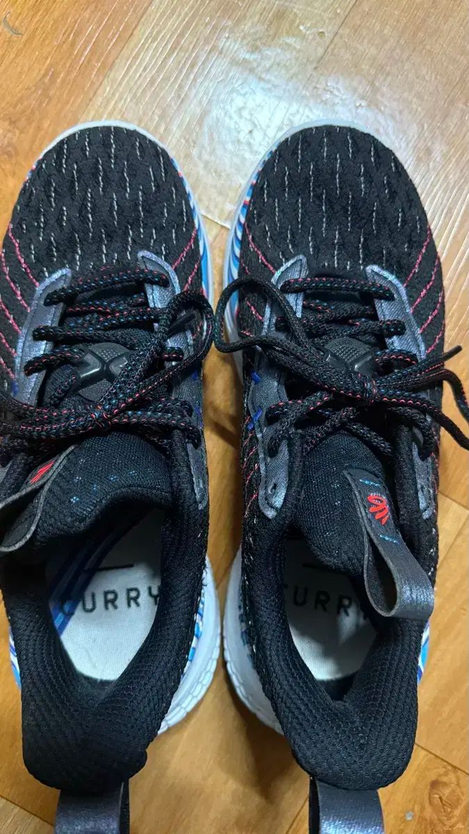 UNDER ARMOUR アンダーアーマー カリー バスケシューズ 250