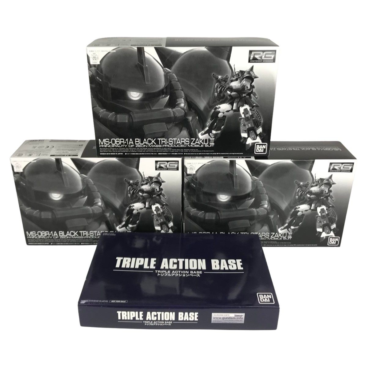 RG 黒い三連星専用ザクⅡ×3セット トリプルアクションベースのセットです。 トリプルアクションベース付き】RG 1/144 黒い三連星専用ザクII 3機