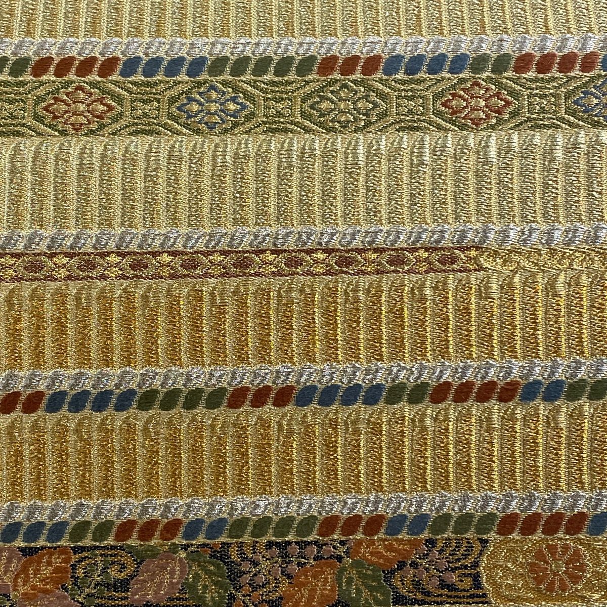 金銀糸 刺繍