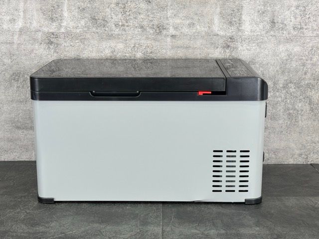 車載冷蔵庫 【中古】JAPAN AVE. ジャパンアベニュー 22L -20 車載冷蔵庫 【中古】JAPAN AVE. ジャパンアベニュー 22L -20