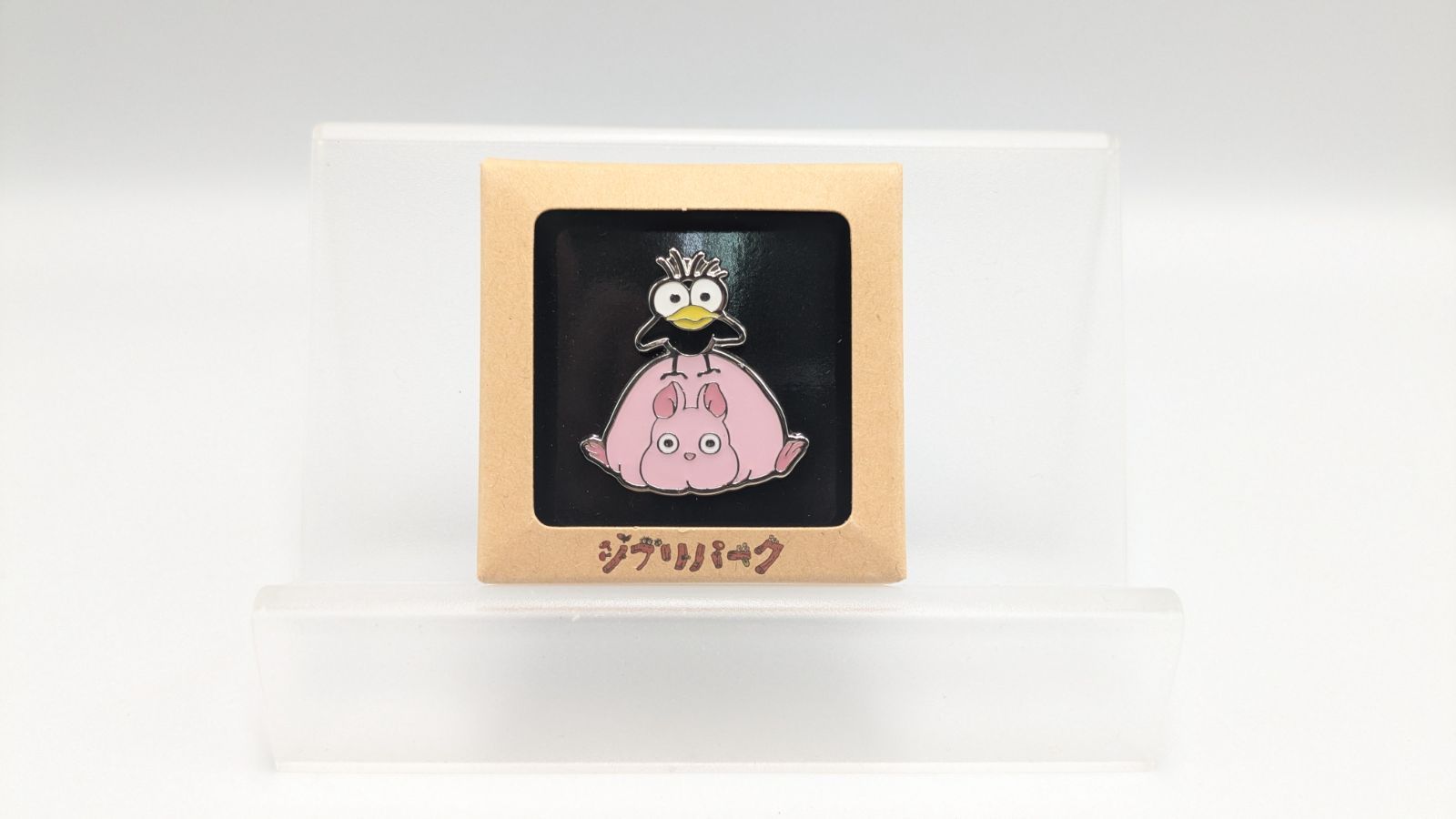 OneMall provides Mercari products: ジブリパーク限定 ピンバッジ 3種