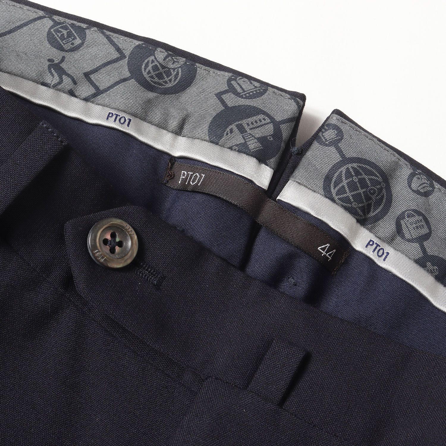 【新品未使用品】PT01 EVO FIT ストレッチスラックス 46 美品 PT01 ピーティゼロウーノ スラックス EVO 46 Mサイズ 新品】PT01