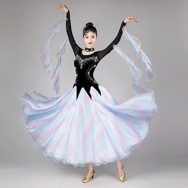 キラキラ 社交ダンス