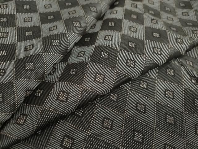 平和屋着物●本場大島紬 現代龍郷絣 菱文 正絹 DAAY5081ud