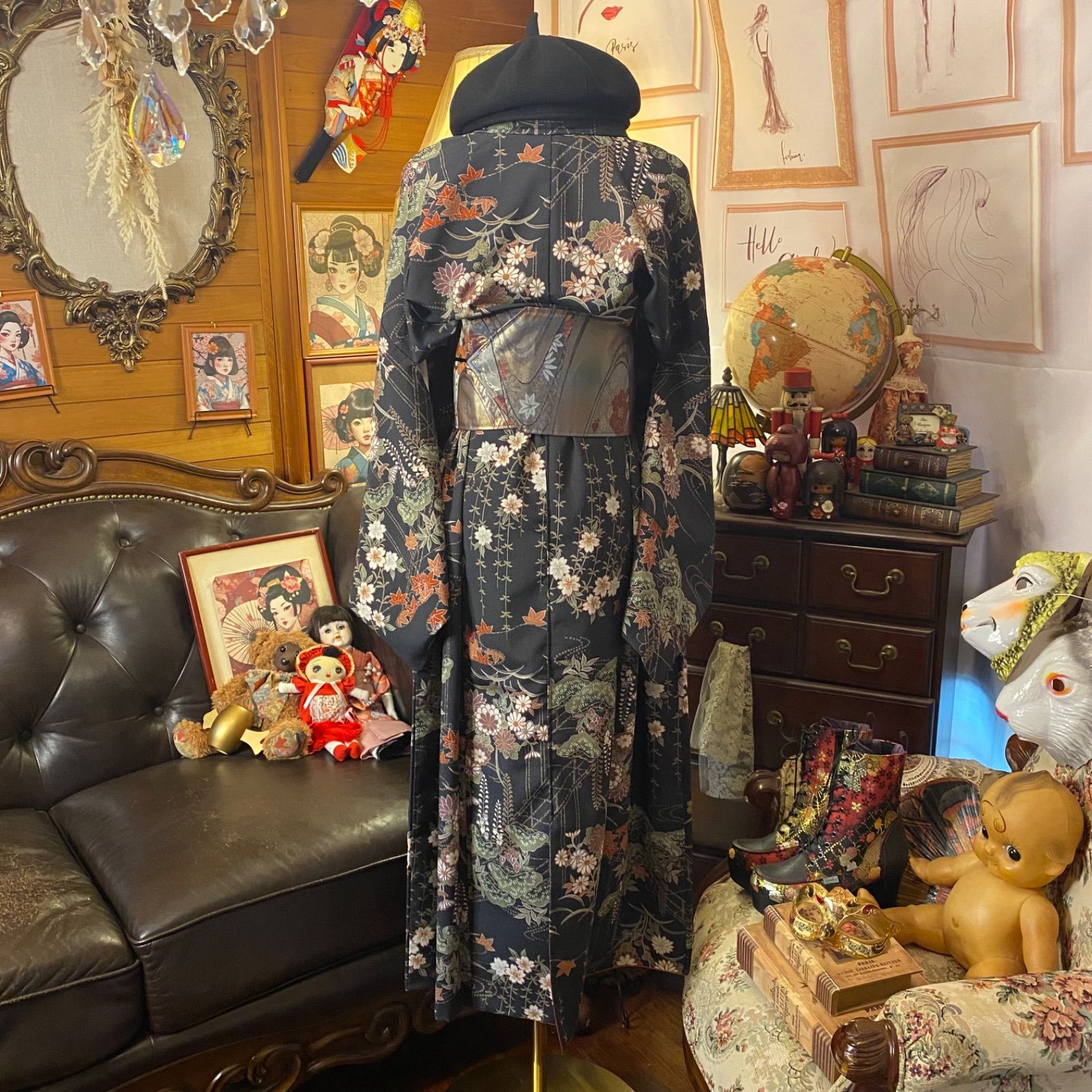 ハンドメイド 黒に綴られた