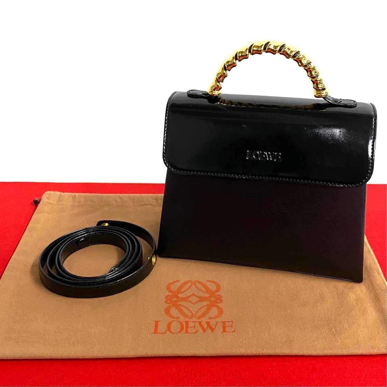 ほぼ未使用 LOEWE ロエベ ヴィンテージ ベラスケス ツイストハンドル 金具 レザー 2way ショルダーバッグ ハンドバック ブラック  40620 - メルカリ