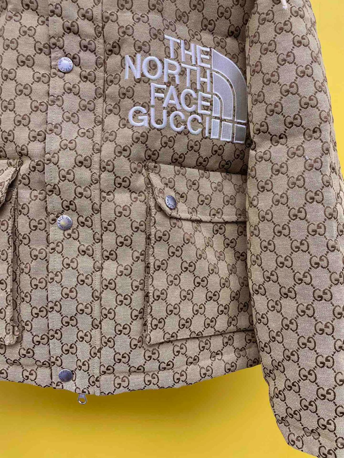 GUCCI×THENORTHFACEコラボ　ダウンジャケット