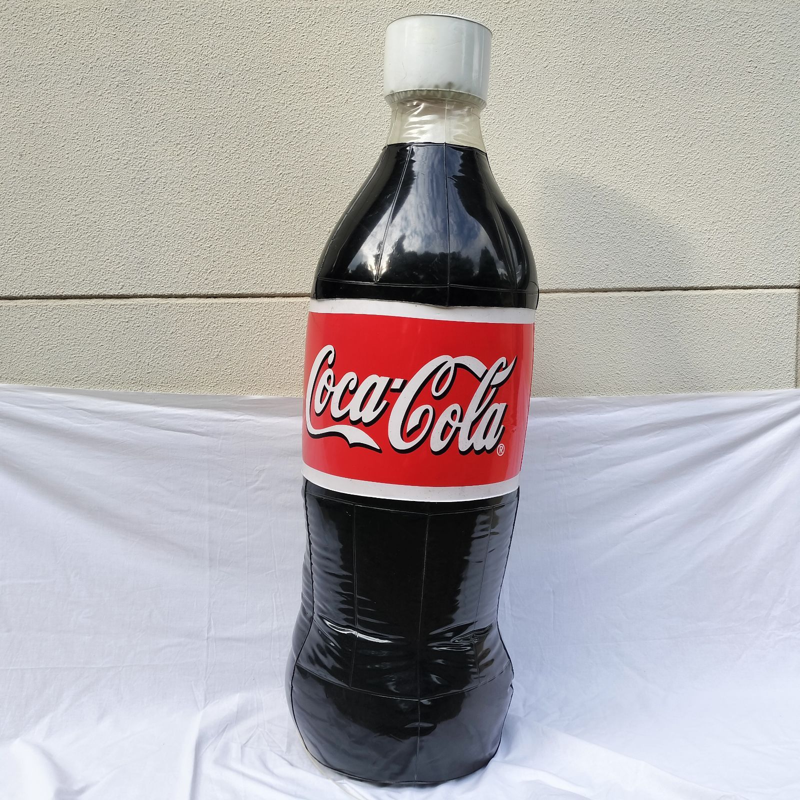 超希少】コカ・コーラ 風船看板 126cm 巨大ボトル型 エアサインボード