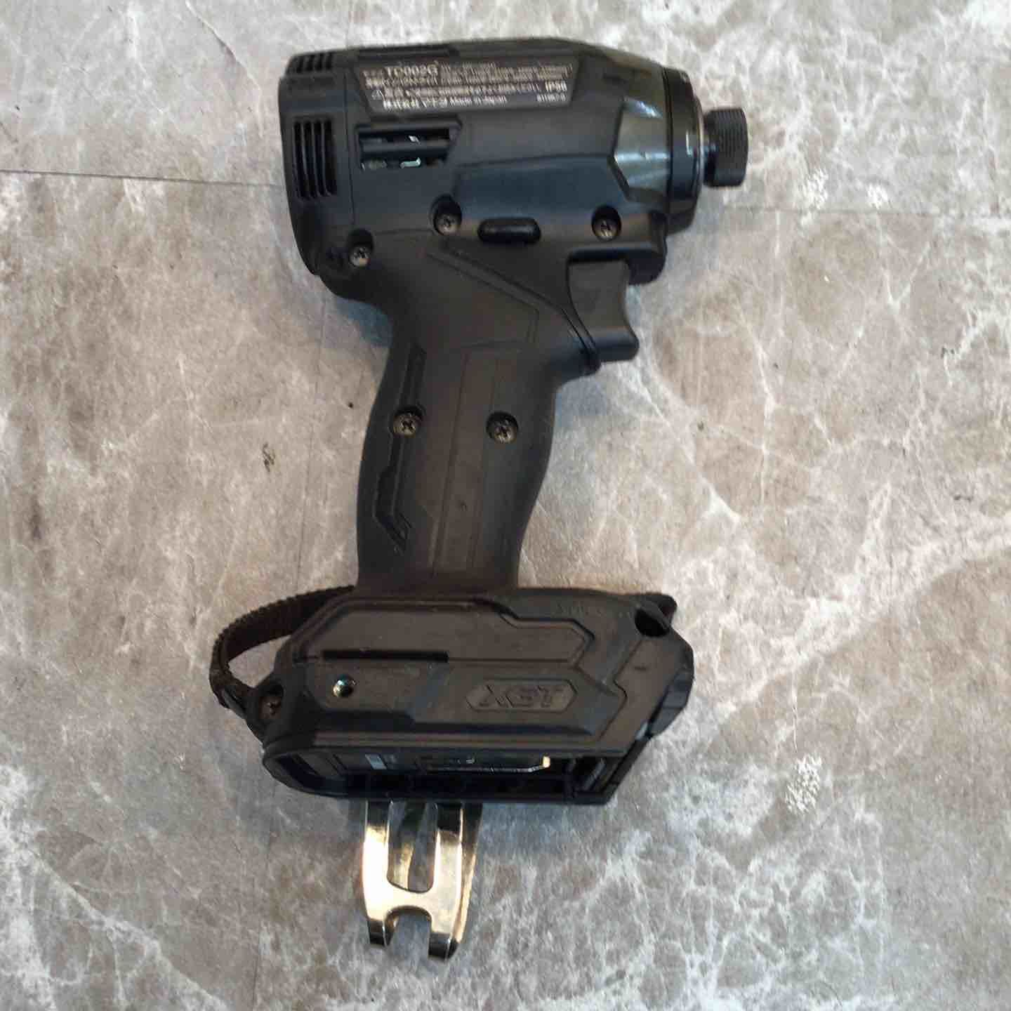 コードレスインパクトドライバー