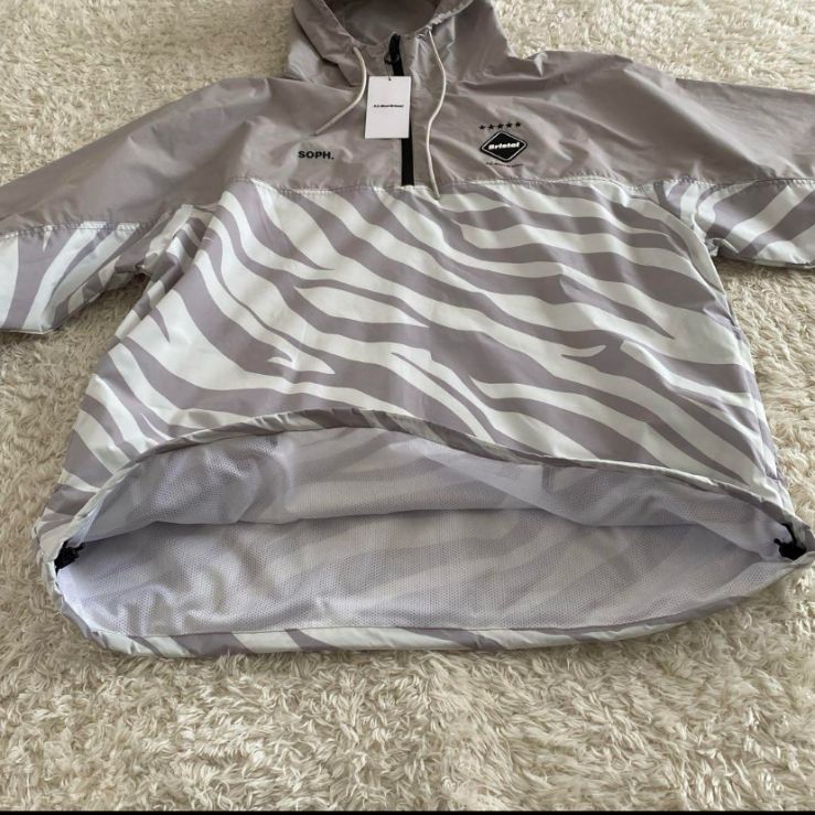 新品！F.C.R.B. アノラック ハーフジップ ジャケット ゼブラ柄 バック