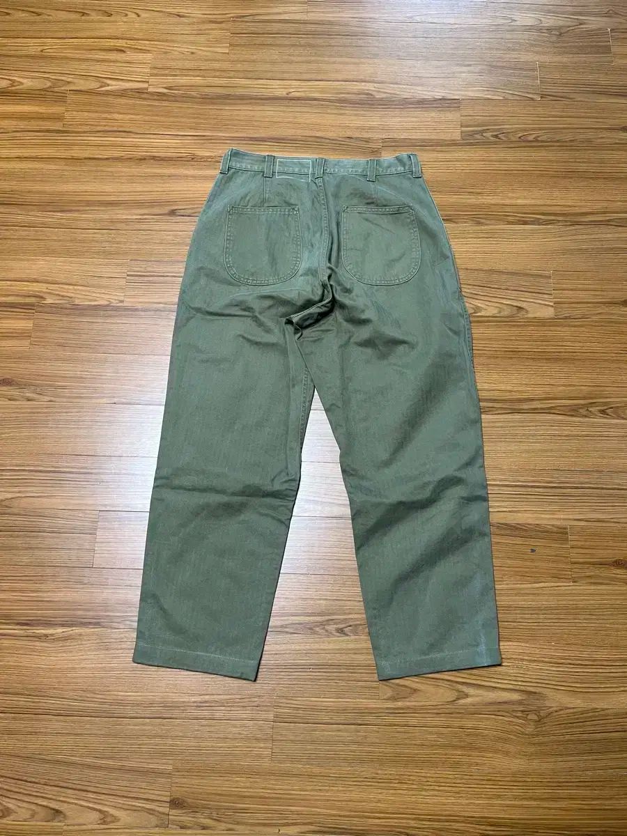 Khakis カーキ ワークパンツ オリーブ ドレープ S