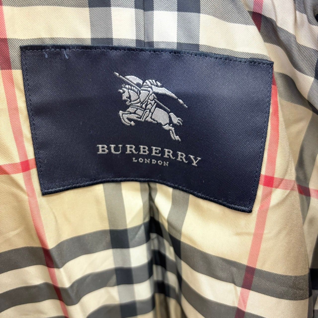 バーバリー Burberry
