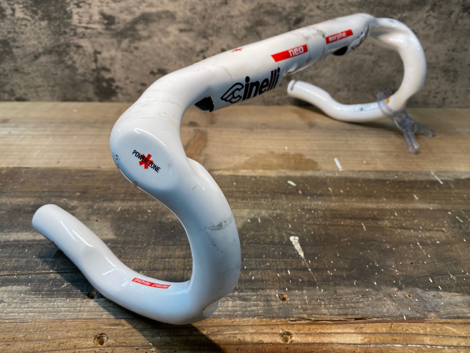 IP203 チネリ Cinelli ネオモルフェ NEO MORPHE カーボン ドロップハンドル 白 エンドC-C400mm Φ31.8