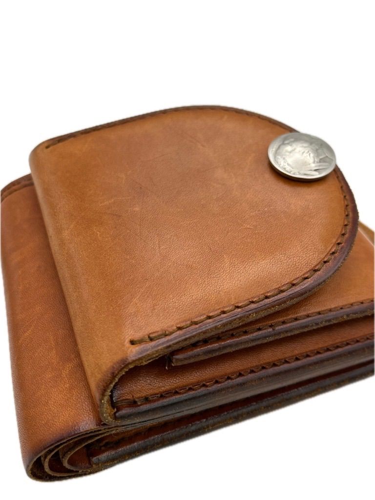 ゴローズ 財布 コンチョ goro's goro's ゴローズ コンチョ付き サドル