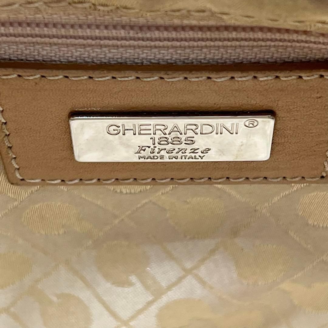 【良品】GHERARDINI ゲラルディーニ ハンドバッグ クリーム PVC 良品】GHERARDINI ゲラルディーニ ハンドバッグ クリーム PVC