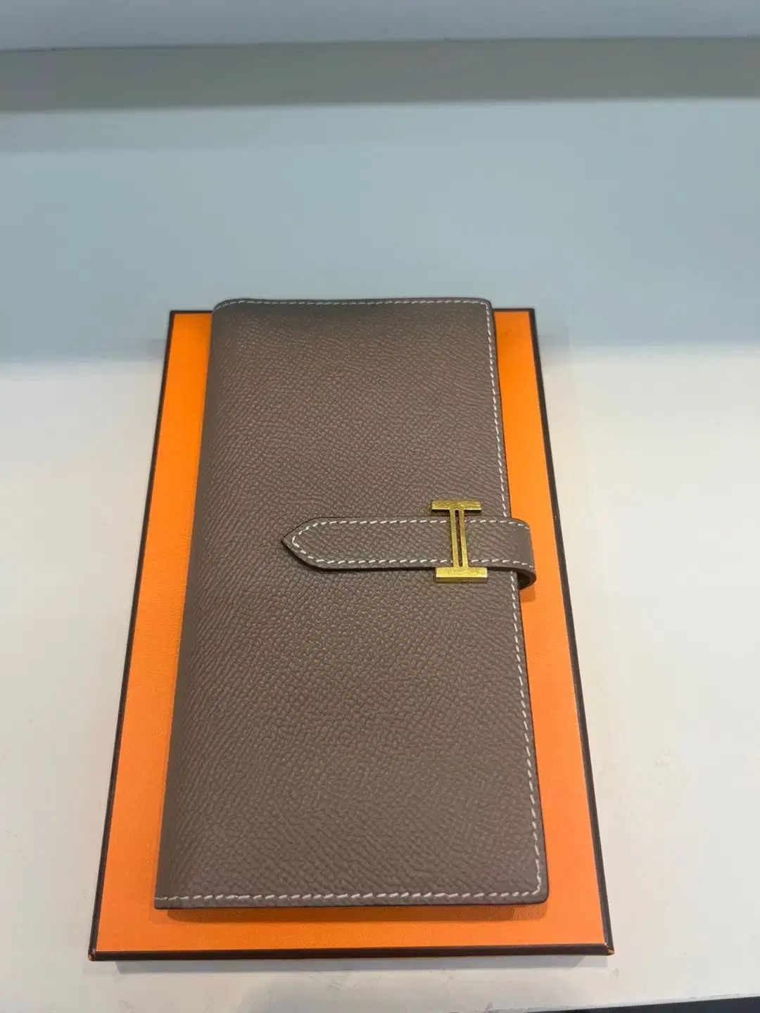 ペルシャ トライバルラグ バルーチ族製 143×90cm 赤系 手織り絨毯