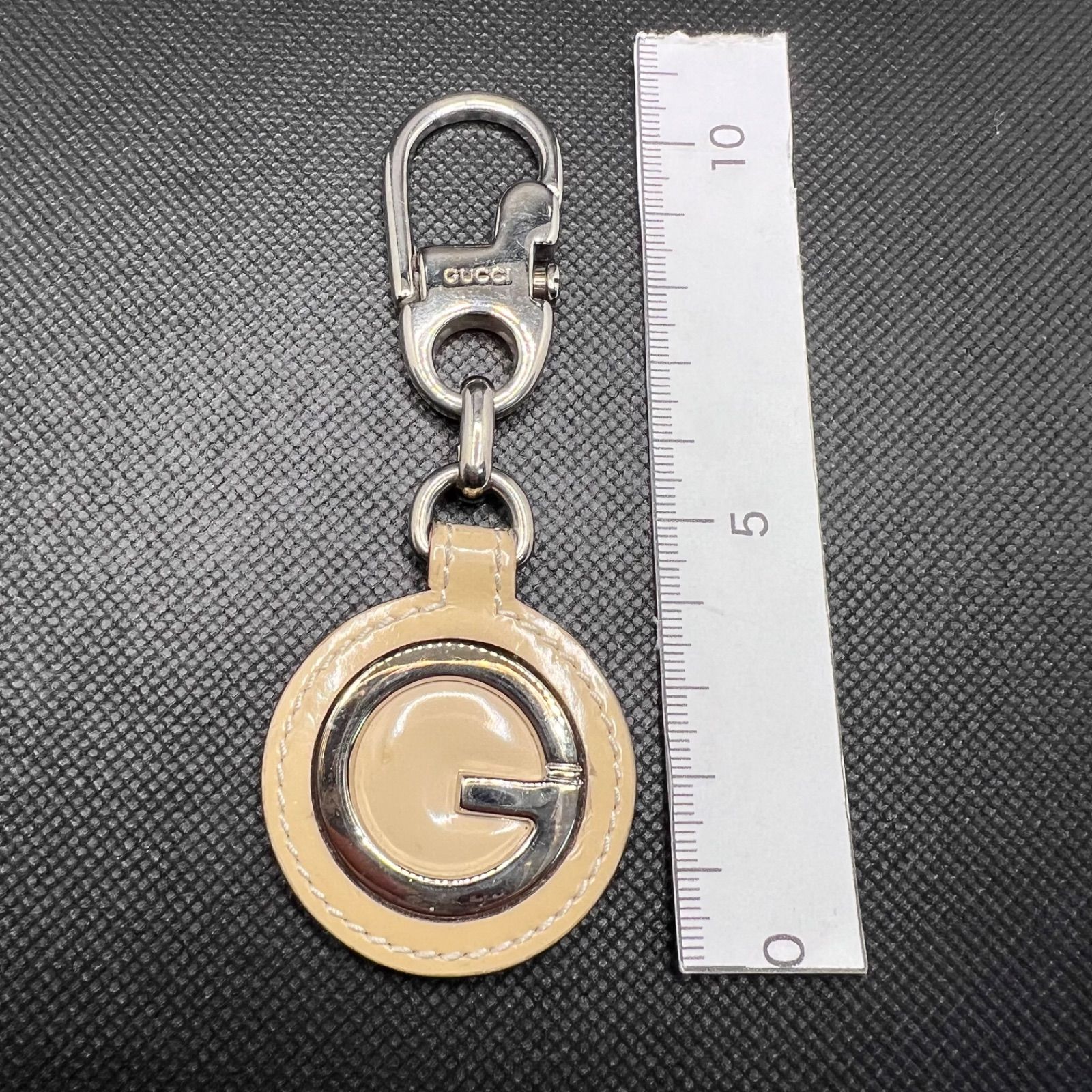 【良品】GUCCIグッチ　チャーム　キーホルダー　匿名配送❤︎ 楽天市場】GUCCI グッチ スネーク&ダブルG キーチェーン 蛇
