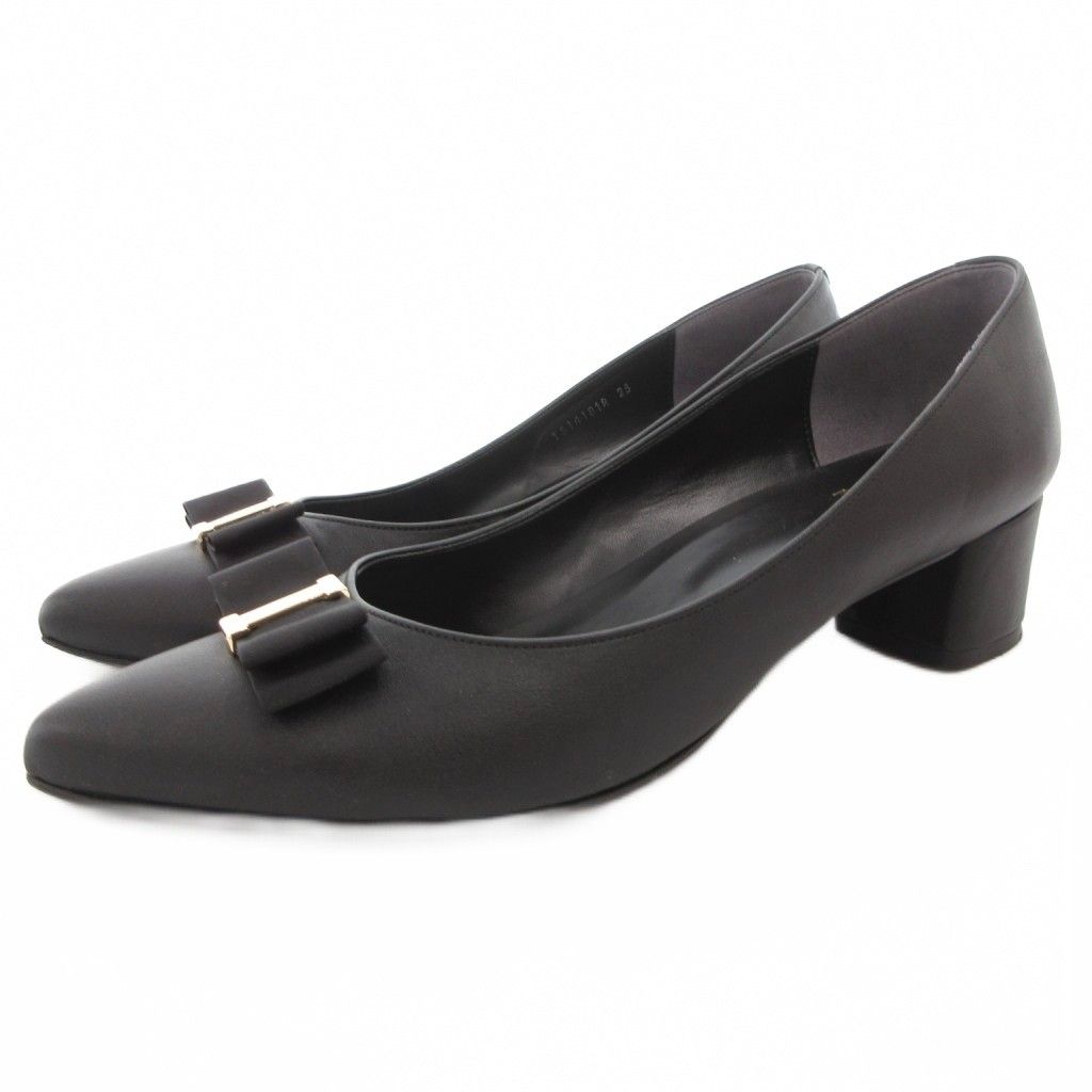 ダイアナ DIANA パンプス ローヒール レザー 黒 22.5 美品 ダイアナ DIANA パンプス ローヒール レザー 黒 22.5 美品