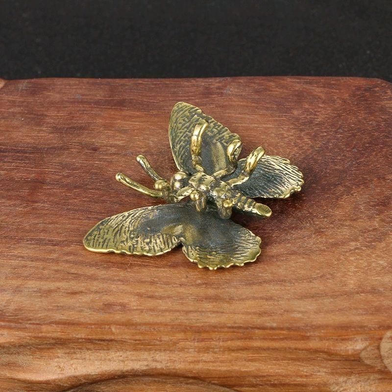 銅 細工 蝶がかわいい昆虫テーブル 書斎 装飾品 工芸品 置物