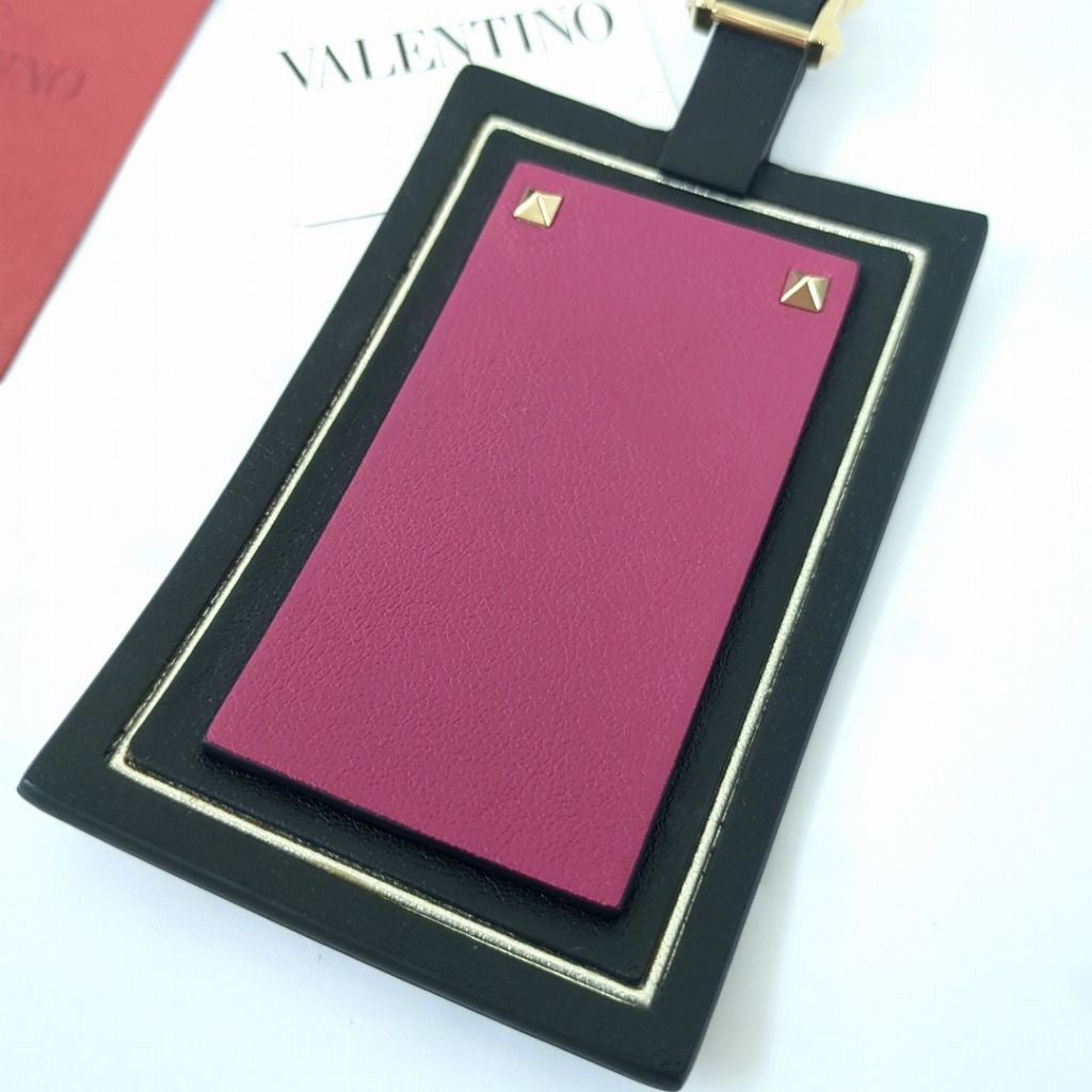 VALENTINO ヴァレンティノ　バゲージ タグ　ネームタグ レザーイタリア製 VALENTINO ヴァレンティノ バゲージ タグ ネームタグ レザー