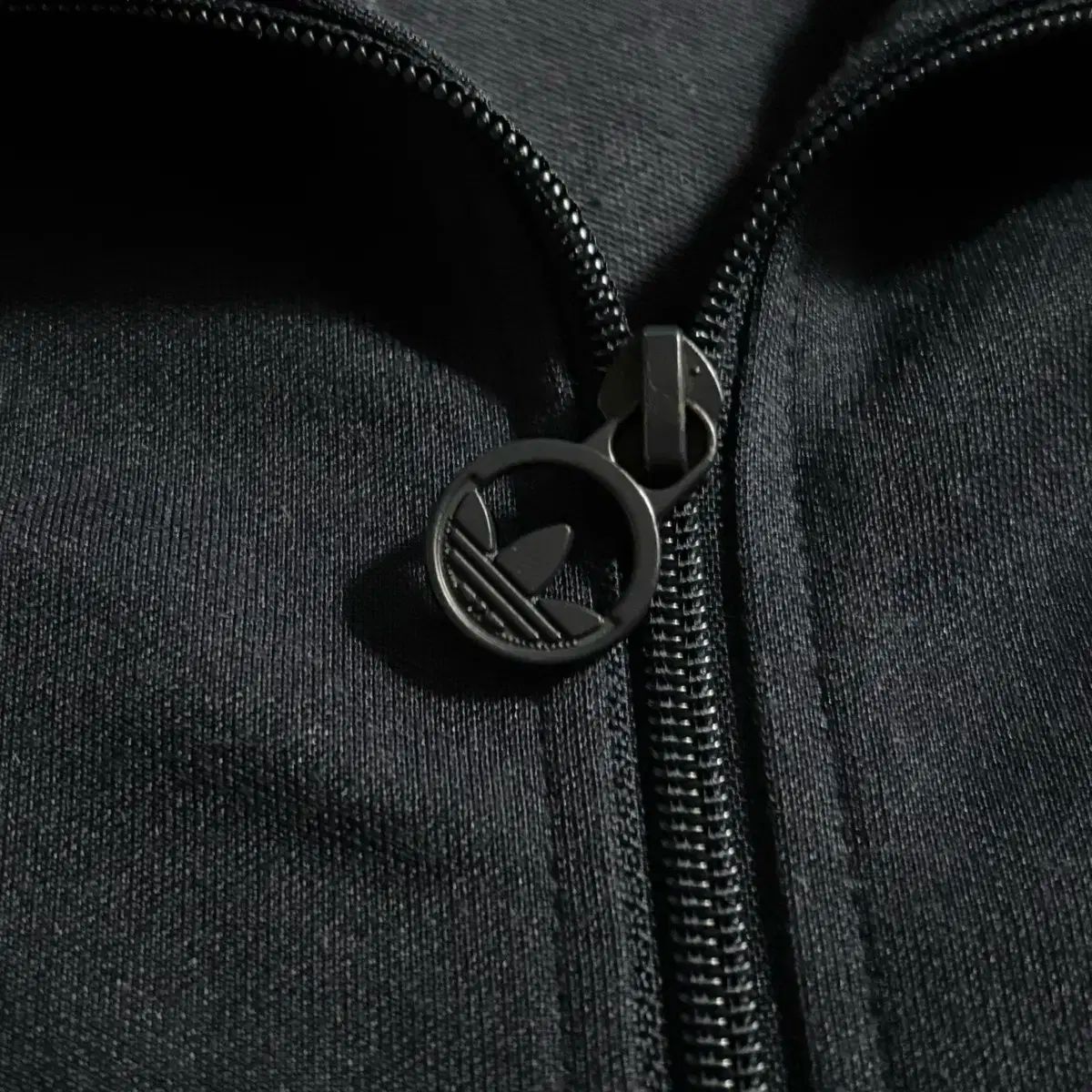 アディダス 新モデル ヨーロッパ ネイビー ジャージ NICORILABO_COM