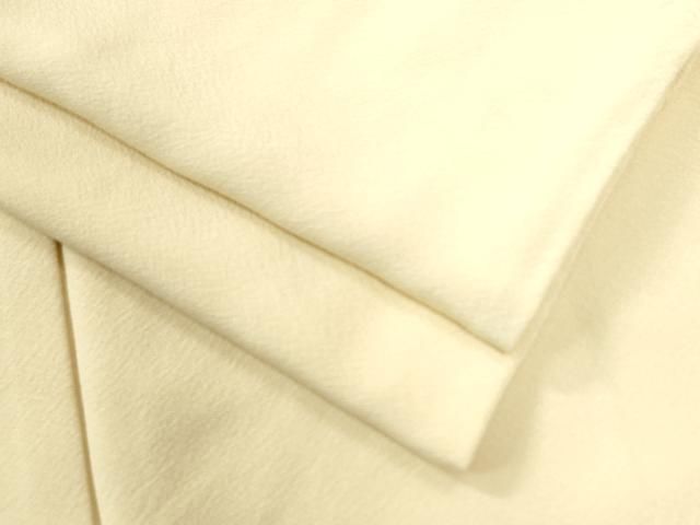 平和屋着物●上質な色無地 鳥の子色 正絹 CAAW8694yc