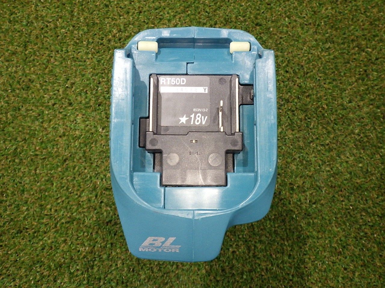 18V 充電式トリマ