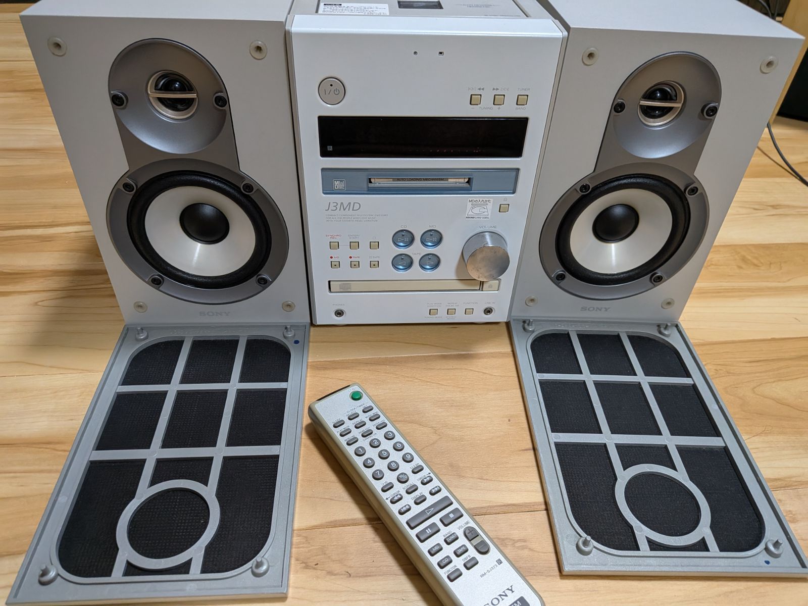 日本製SONY CMT-J3MD-Sコンポ(MD、CD、カセット、ラジオ、録音) 整備済 SONY ソニー CMT-J3MD MD/CD/カセットコンポ ドルビー