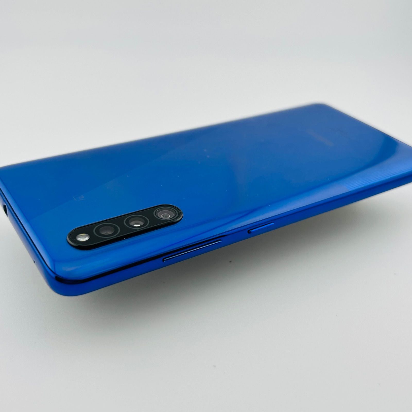 バッテリー良好 Galaxy A41 64 GB ブルー SIMフリー(simロック