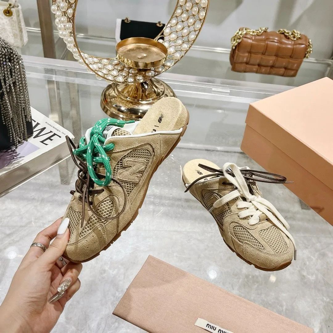 新品未使用 miumiuミュウミュウカップローファーハーフサンダル 