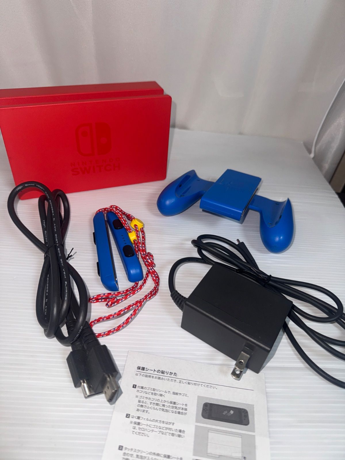 Nintendo Switch マリオレッド×ブルー セット スイッチ 左