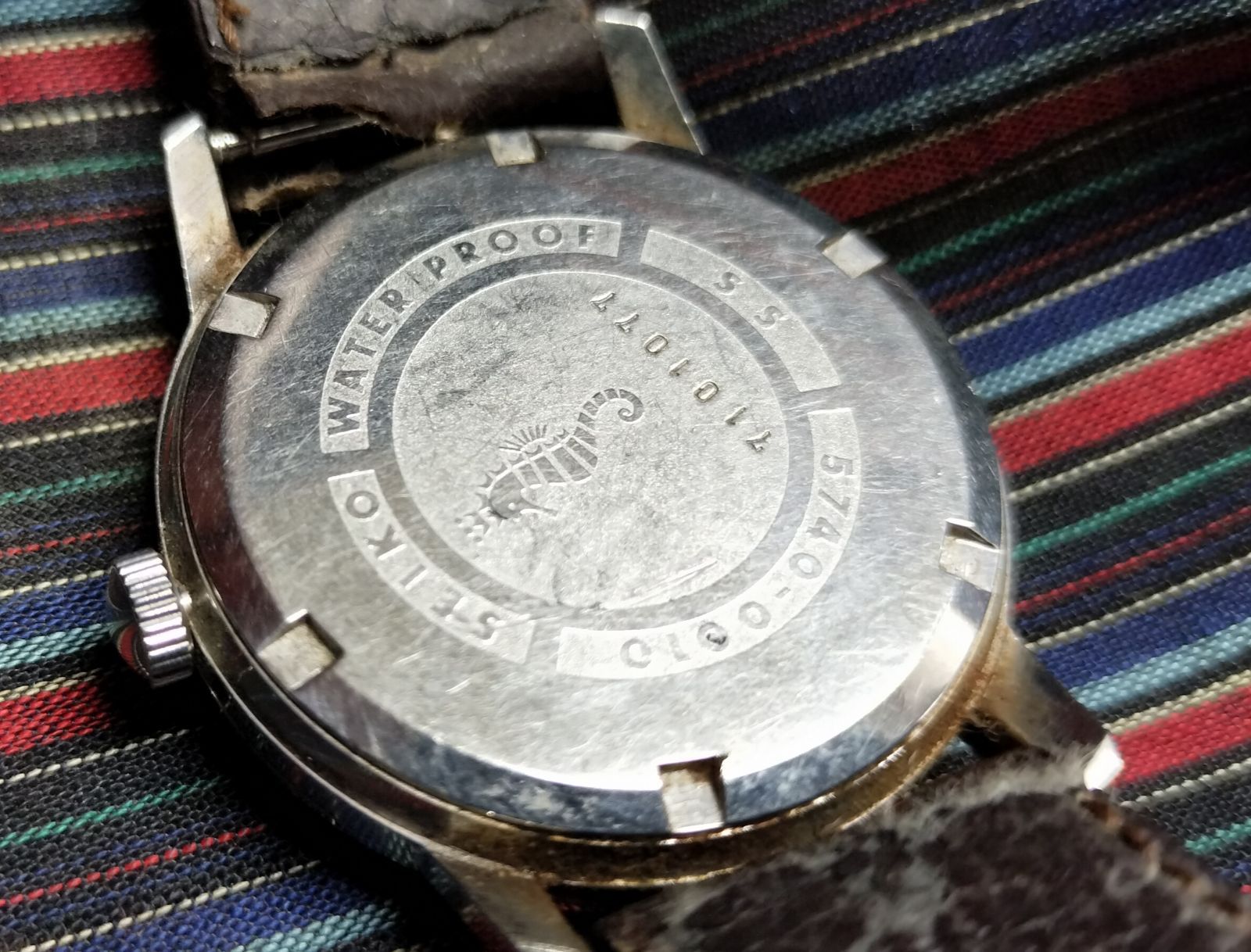 ☆　セイコ－　ロードマーベル　Sマーク付　竜頭　銀色　5740-1990 不動ジャンク セイコーSEIKO ロードマーベル Road MARVEL 5740-0010 手