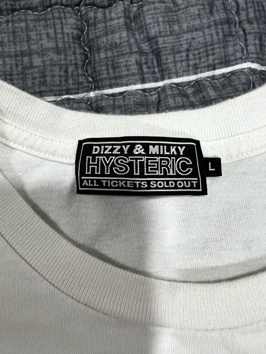 ヒステリックグラマー 半袖