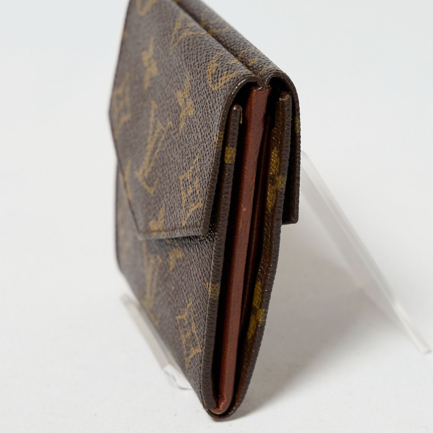 ルイヴィトン エピポルトモネビエカルトクレディ 財布【B25023014