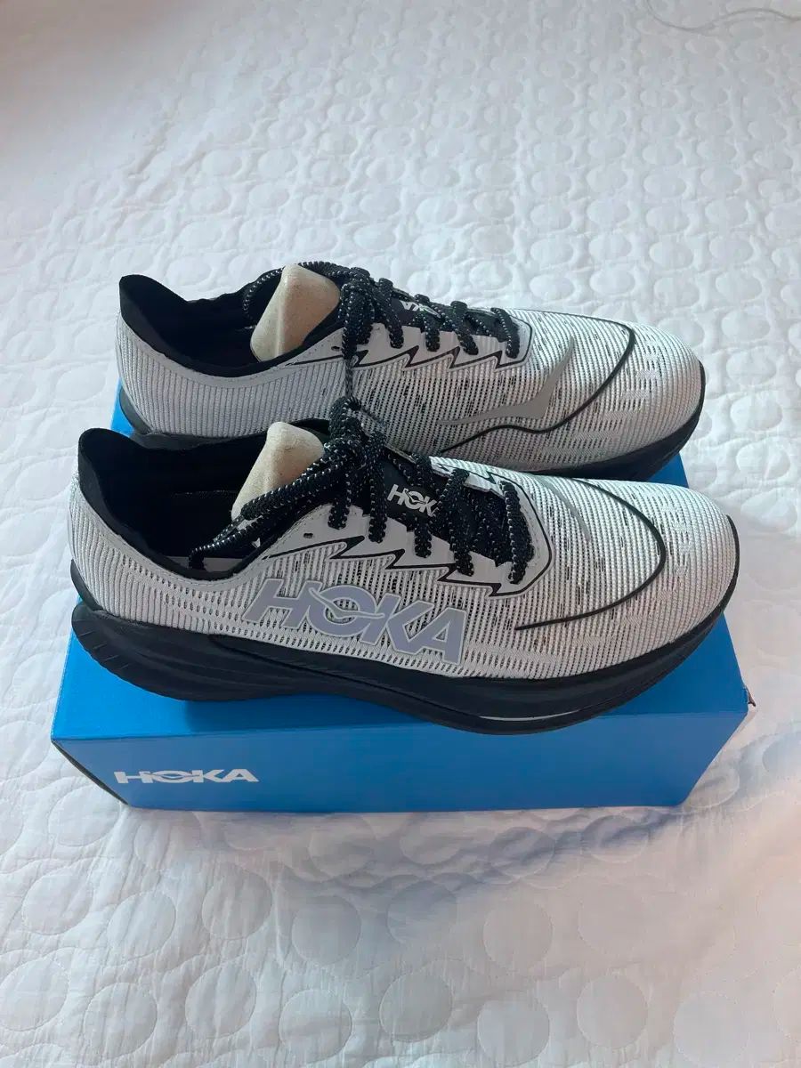 HOKA ONE ONE ホカオネオネ マッハ X2 黒 スターダスト ランニングシューズ
