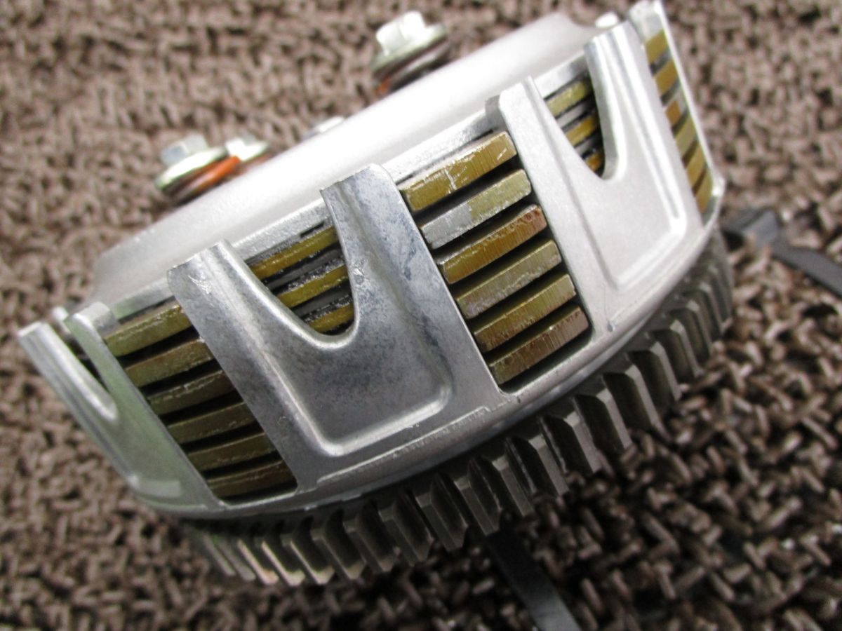 クラッチハウジング