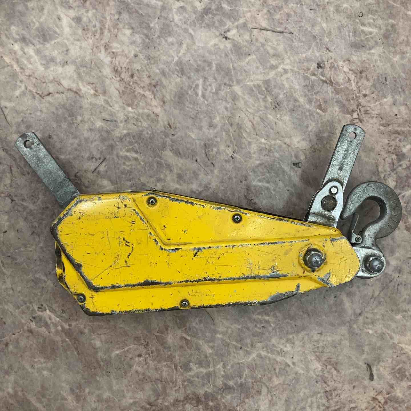 カツヤマキカイ